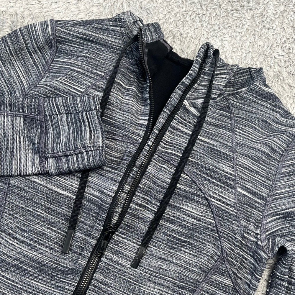 Lululemon Hooded Define Jacket Womens 6 Nulu Heathered Black Athleisure‎ Cuffins
